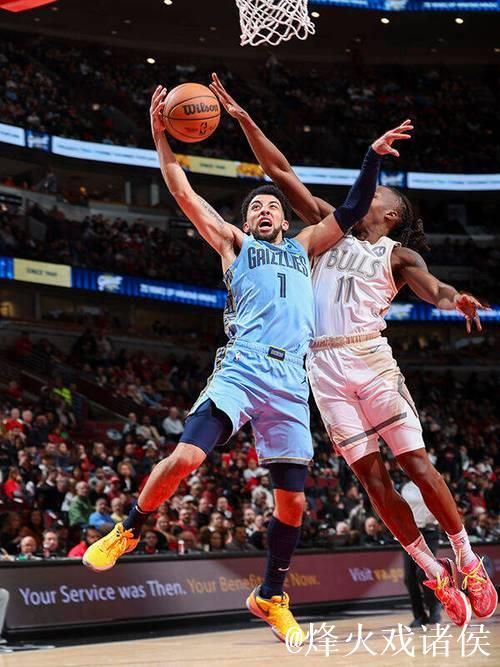 小皮蓬爆发30+10助灰熊击败公牛 开拓者险胜火箭 小皮蓬爆发30+10助灰熊击败公牛 开拓者险胜火箭